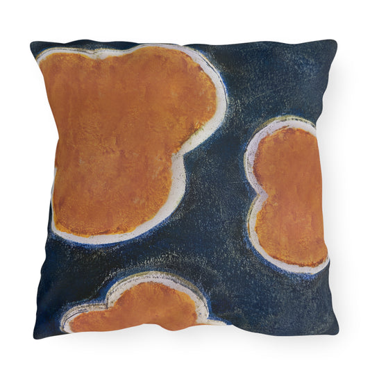 The Outdoor Pillow - Bloom, Daylily